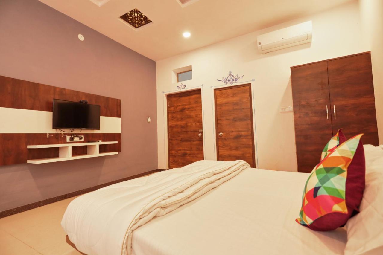 Neev Haweli Hotel อุเดเปอร์ ภายนอก รูปภาพ