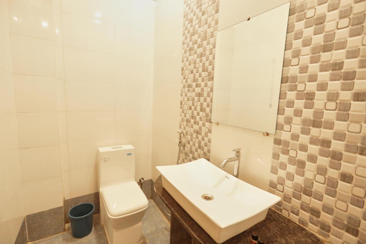 Neev Haweli Hotel อุเดเปอร์ ภายนอก รูปภาพ