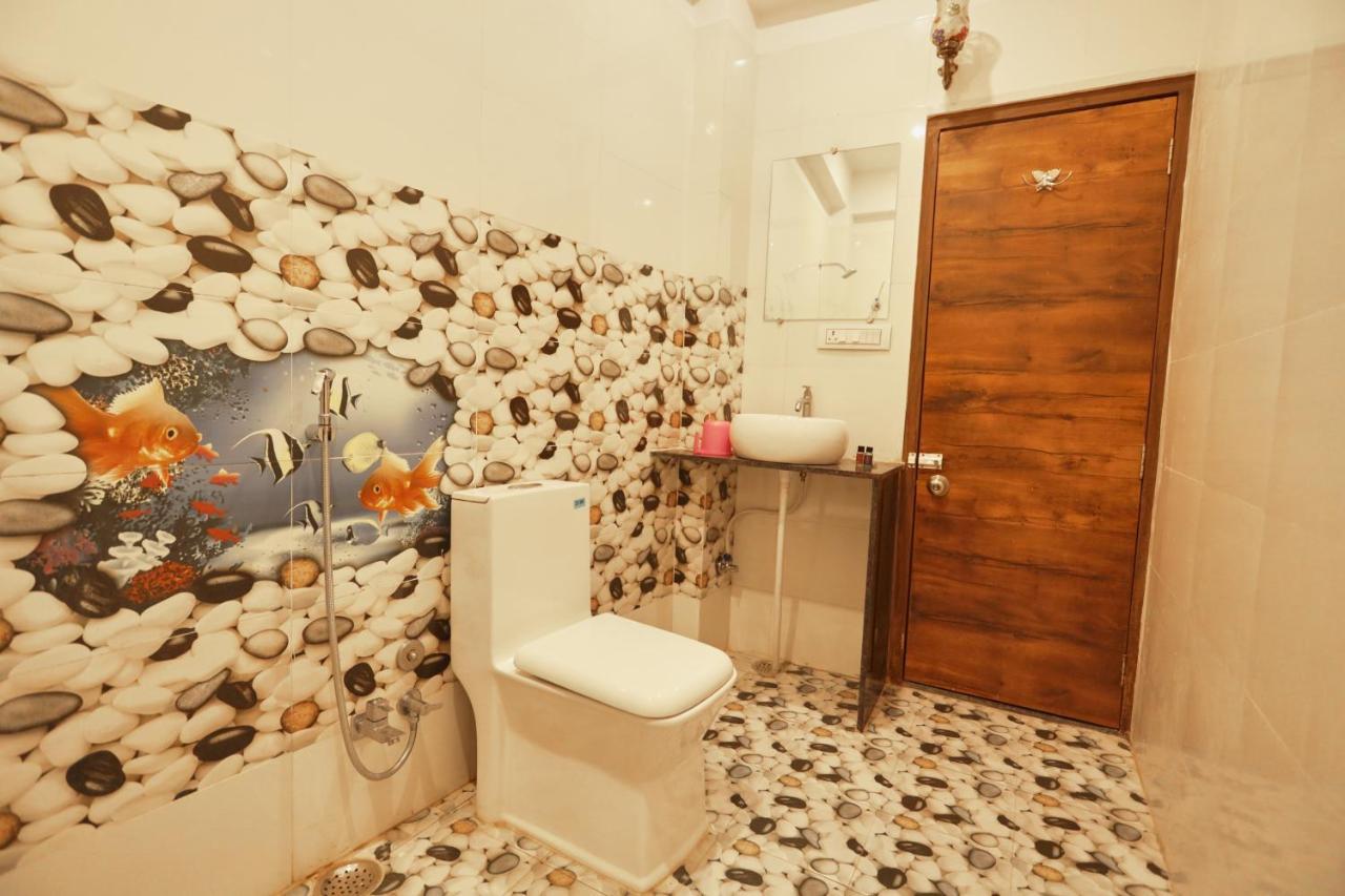 Neev Haweli Hotel อุเดเปอร์ ภายนอก รูปภาพ