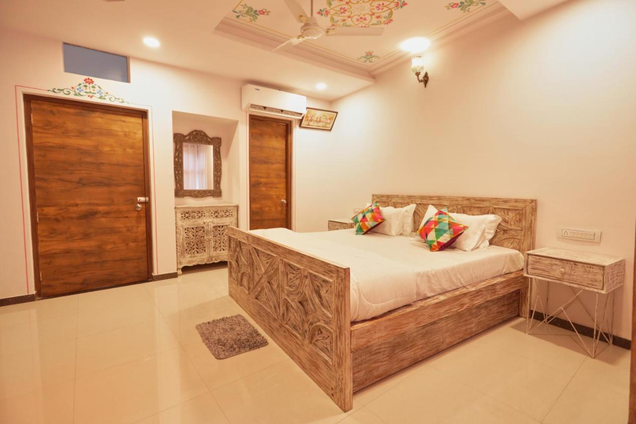 Neev Haweli Hotel อุเดเปอร์ ภายนอก รูปภาพ